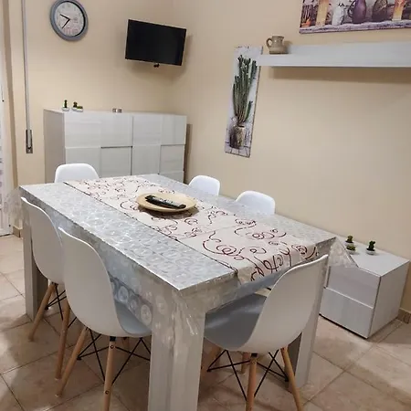 Le 4a Casa Vacanze * Foce Varano